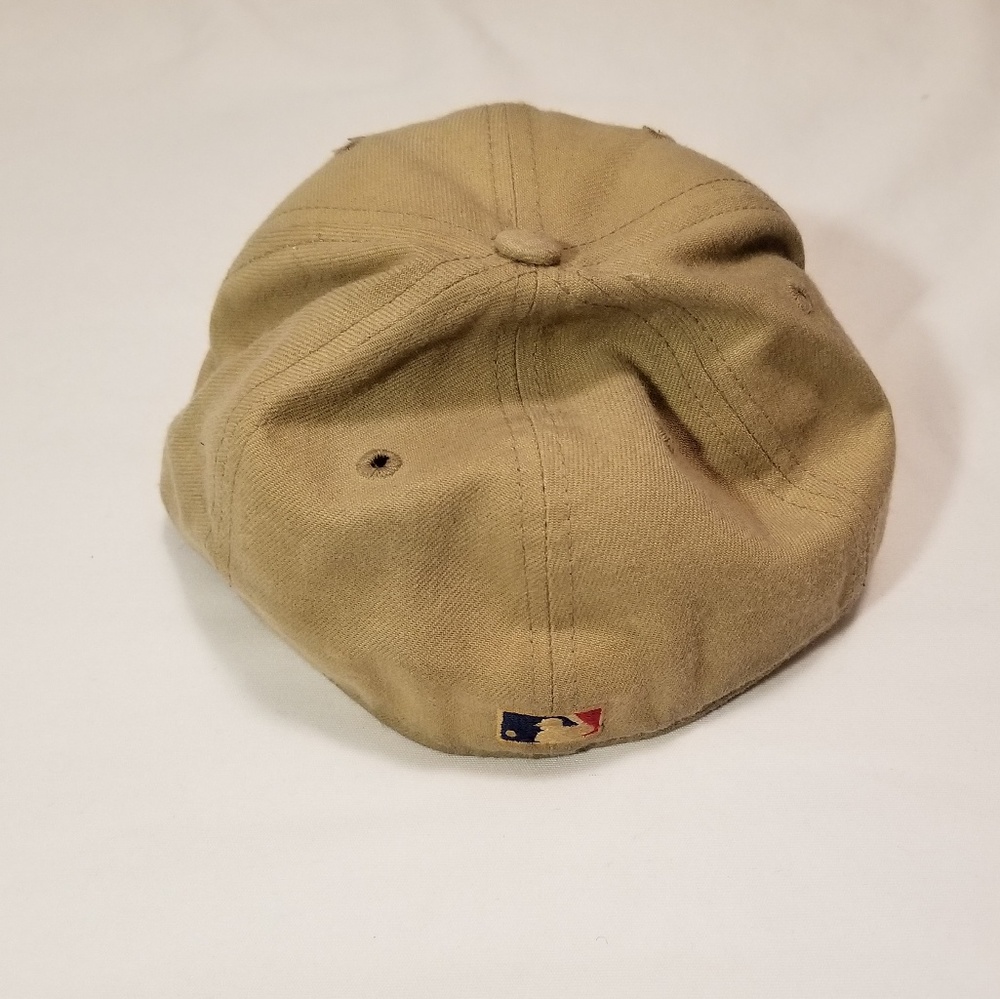 Cincinnati Reds hat - Picture 2 of 2